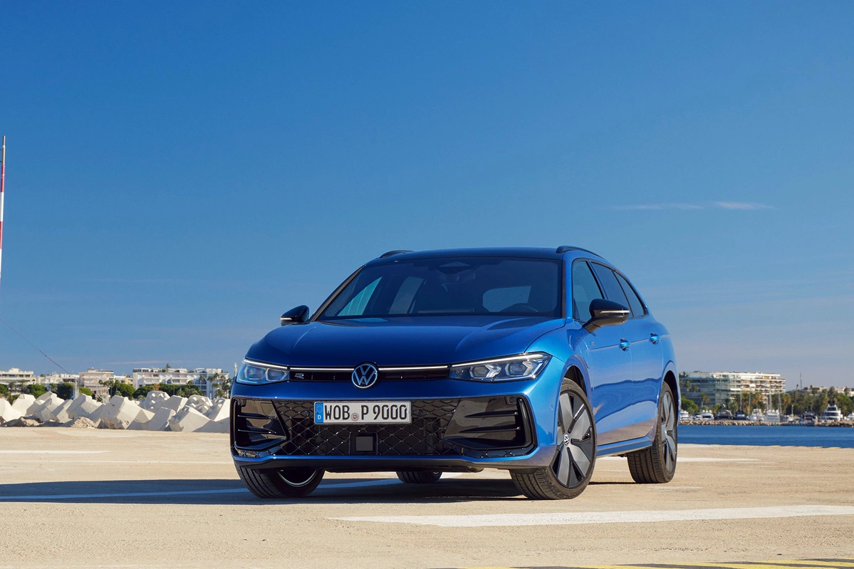 Volkswagen Passat B9 2.0 TDI 193 KM