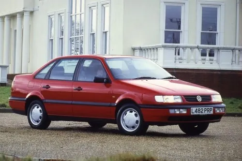 Volkswagen Passat 1.8 90 KM 1996