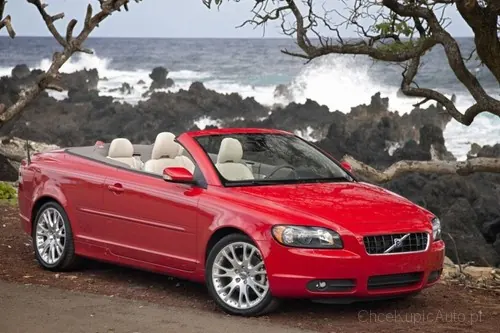 Volvo C70 2.4 D5 180 KM 2010
