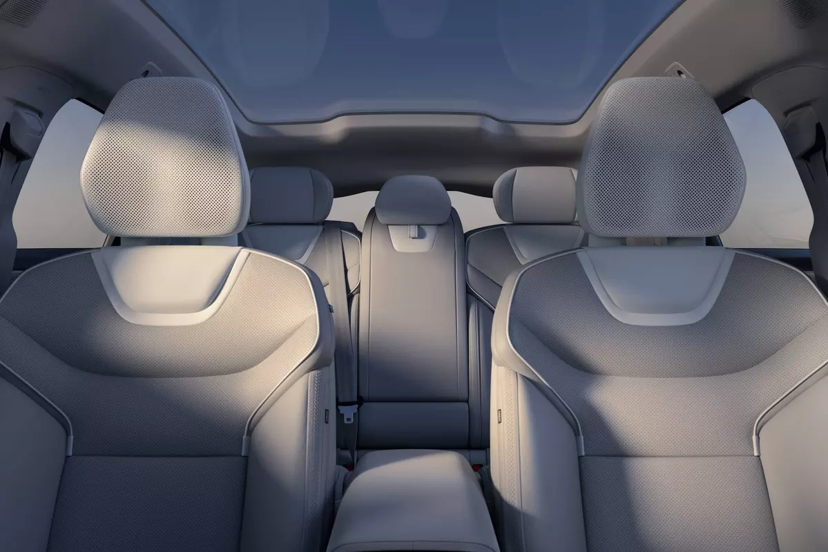 Volvo ES90 Twin Motor 449 KM