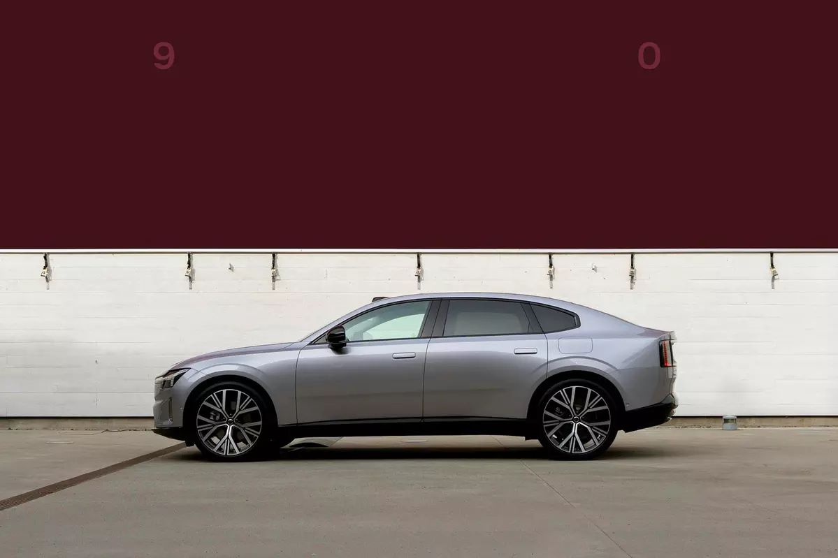Volvo ES90 Twin Motor 449 KM