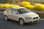 Volvo S40 II 1.6 100 KM — zdjęcie 3