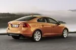Volvo S60 II 2.0 D2 120 KM — zdjęcie 4