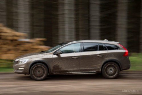 Volvo V60 2.0 D4 190 KM 2018