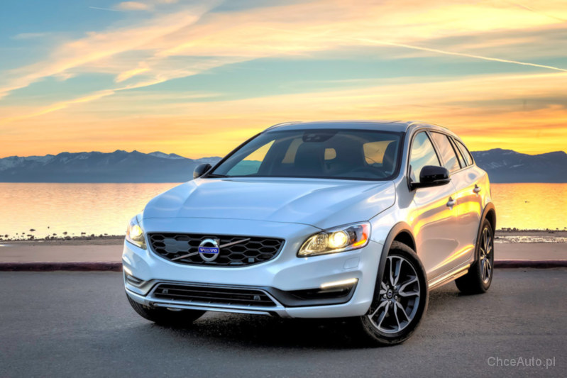 Volvo V60 I CrossCountry 2.0 D3 150 KM