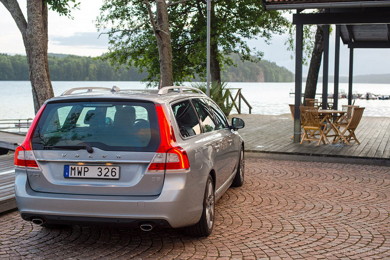 Volvo V70 III FL 2.4 D5 DPF 215 KM