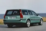 Volvo V70 II 2.4 144 KM — zdjęcie 4