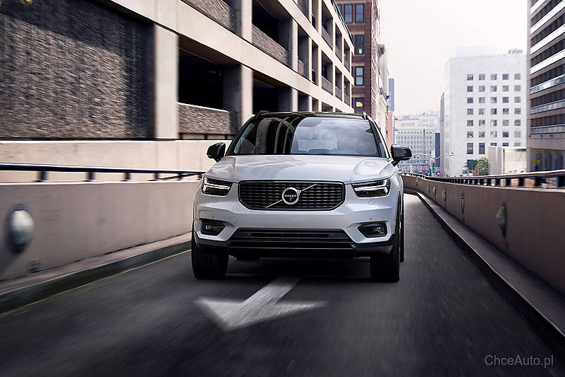 Volvo XC40 2.0 D3 150 KM