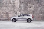 Volvo XC60 II FL 2.0 B5 Mild Hybrid 250 KM