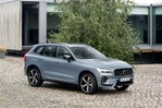 Volvo XC60 II FL 2.0 B5 Mild Hybrid 250 KM